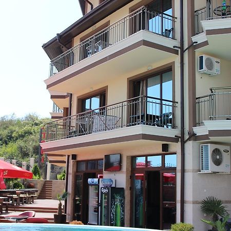 Taai Hotel Sosopol Exterior foto