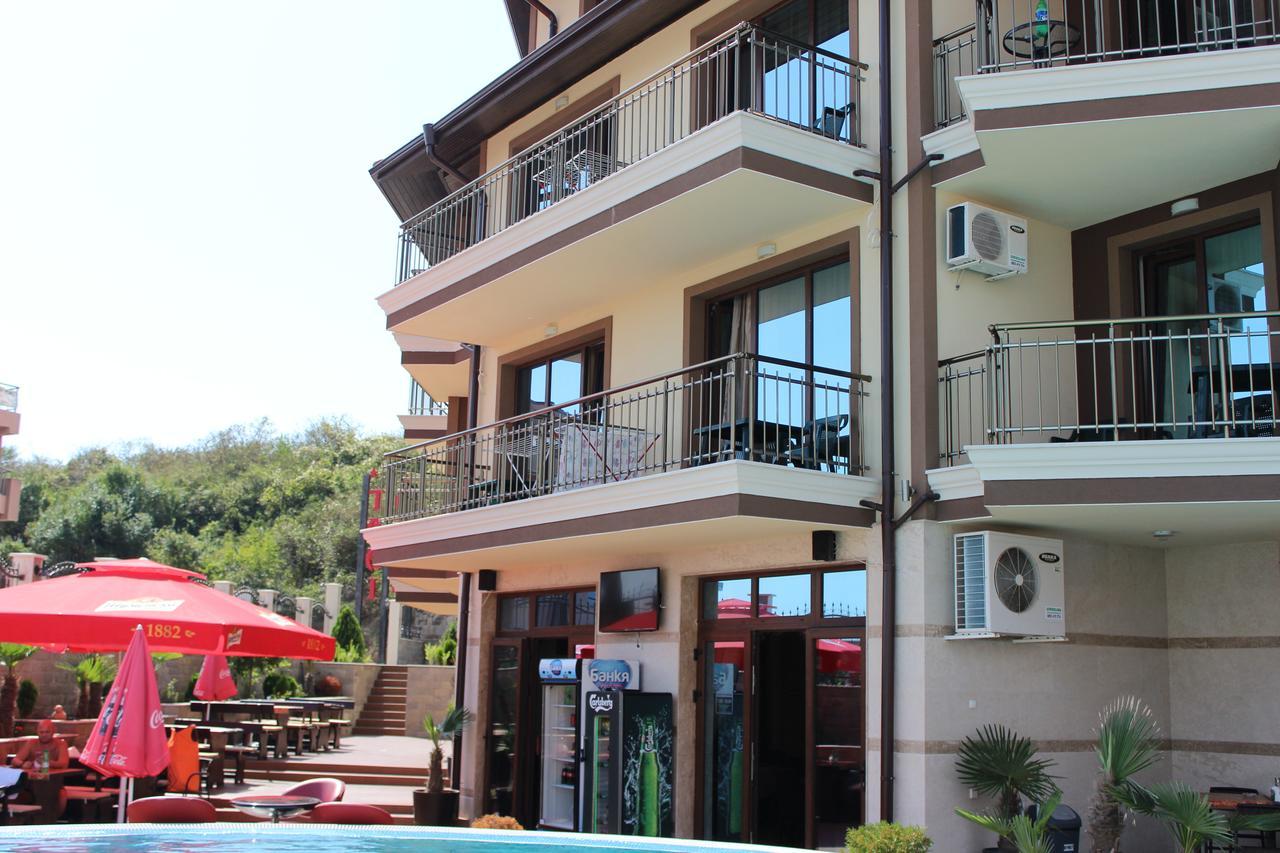 Taai Hotel Sosopol Exterior foto