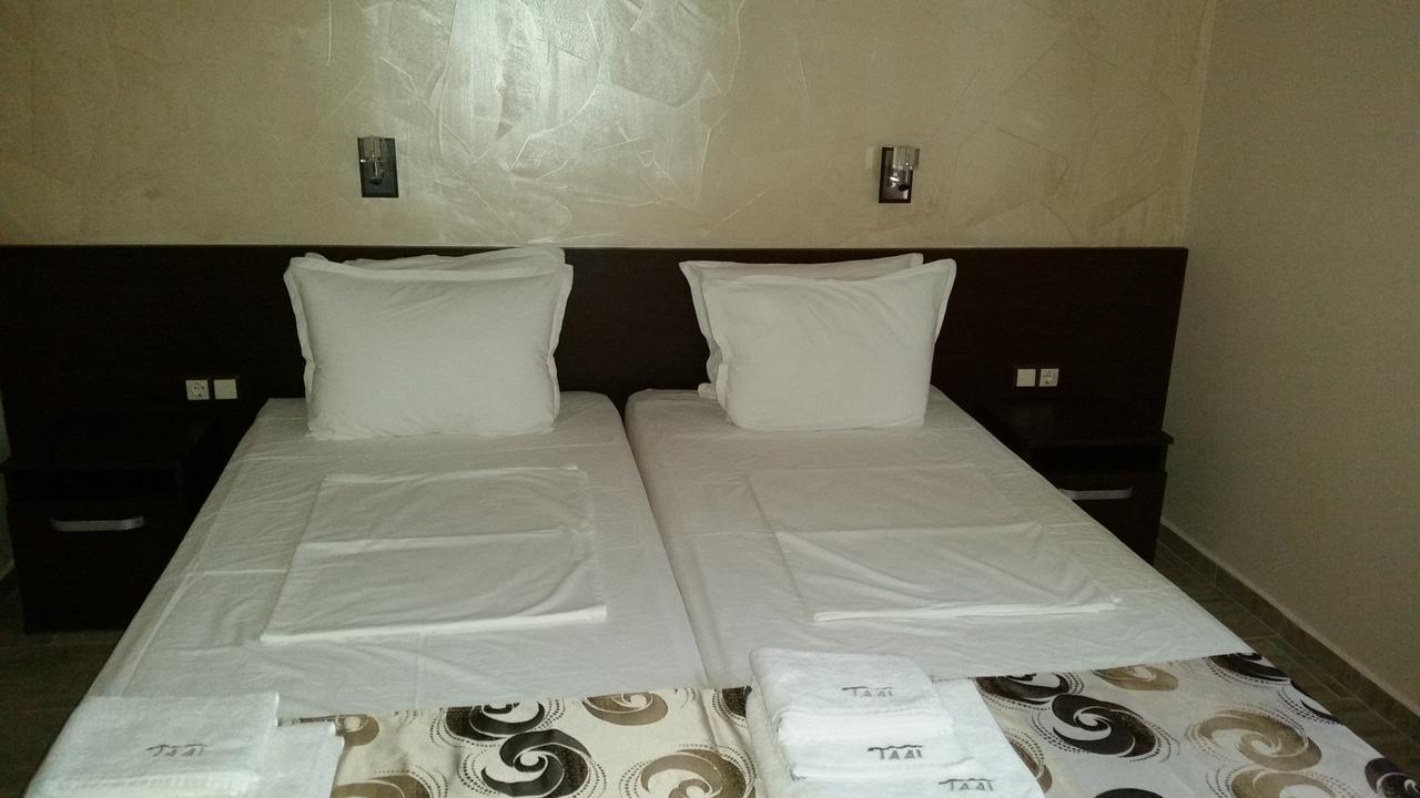 Taai Hotel Sosopol Exterior foto